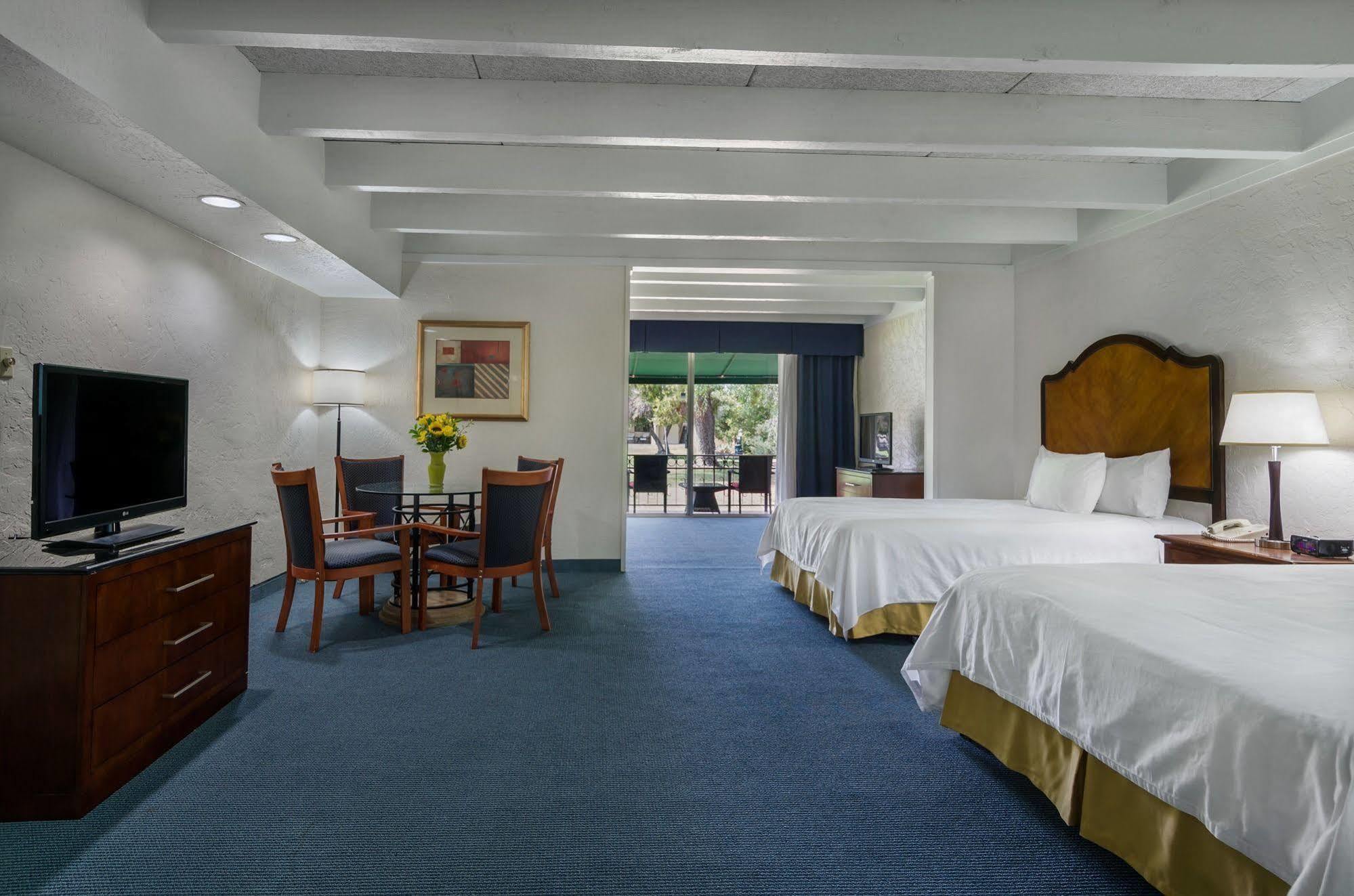 Independence 47 Hotel Σκότσντεϊλ Εξωτερικό φωτογραφία